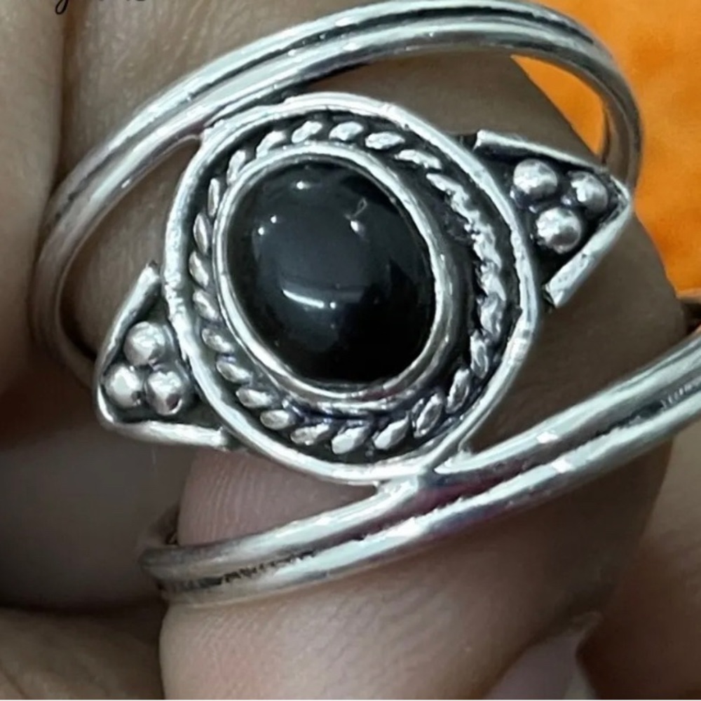 Sterling Silver & Black Onyx Ring